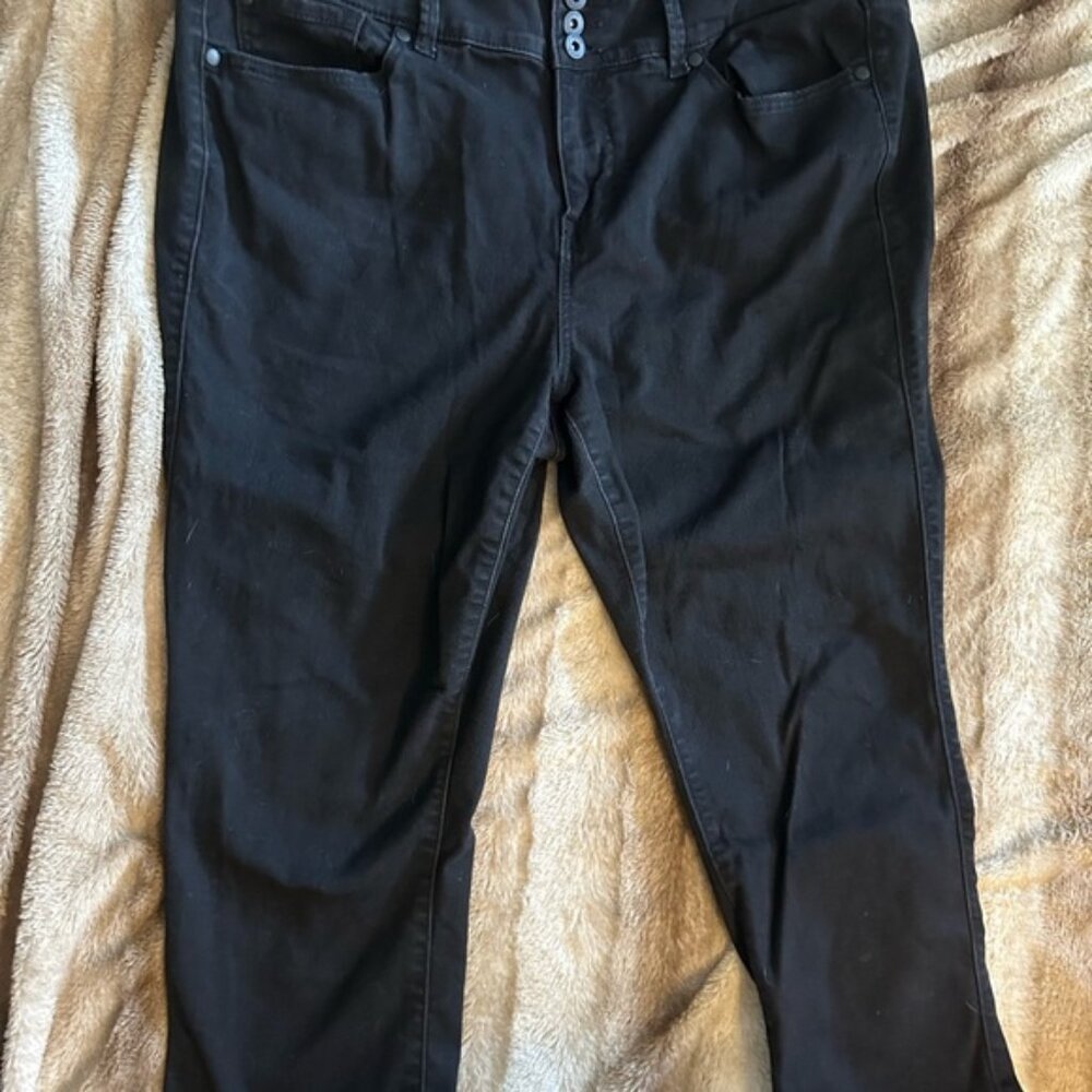 Torrid Black Cropped Ankle Jeans Classic Design
